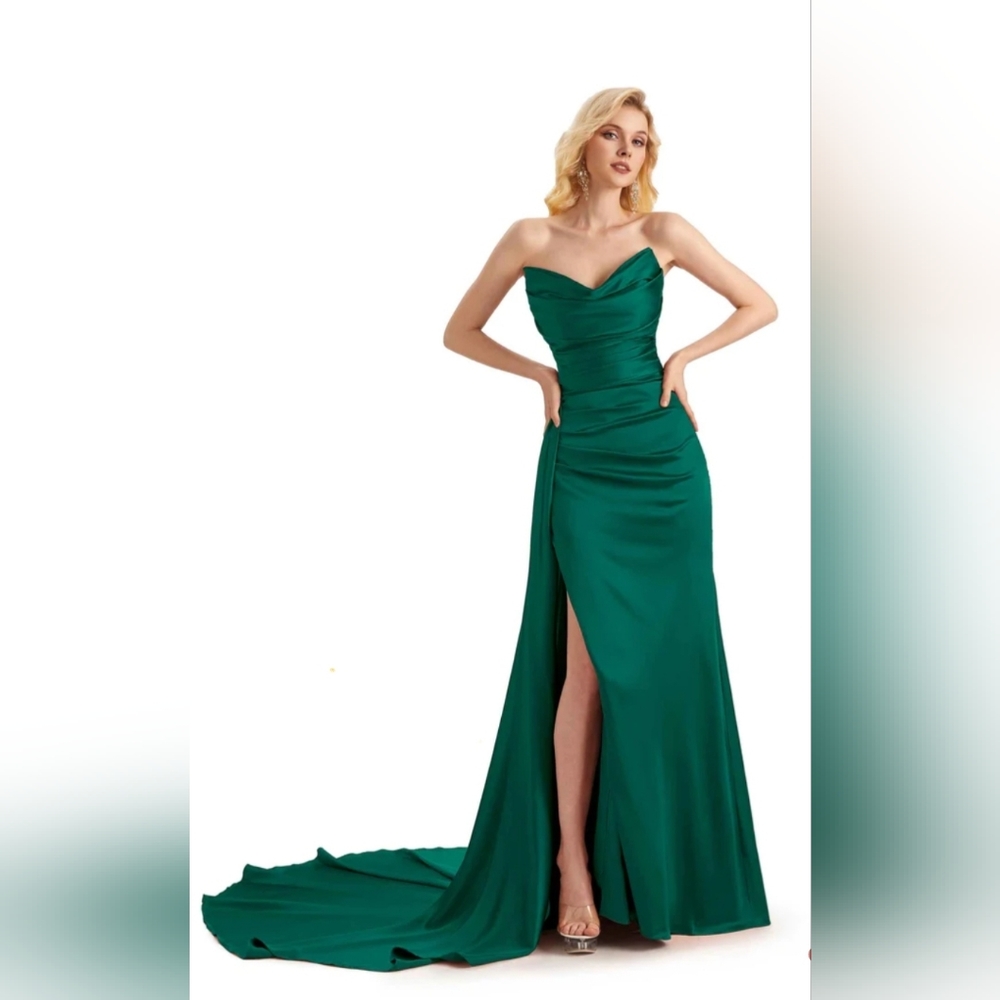 Emerald green formal gown